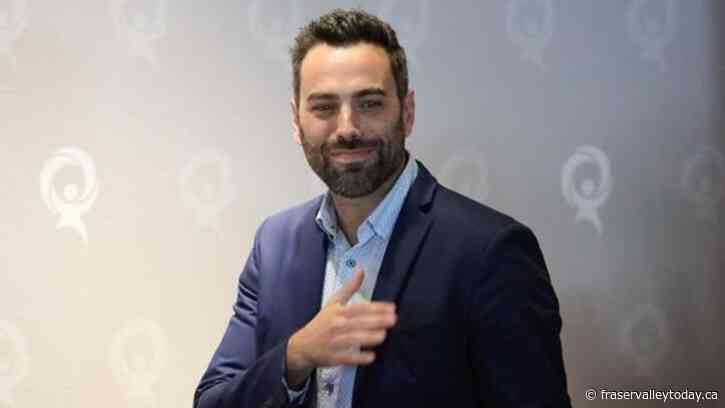 Québec solidaire members pick byelection candidate, ignore calls to nominate a woman