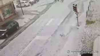 Winter-Schock in Adria-Region: Unglaubliche Eisschollen-Bilder mitten im Hochsommer