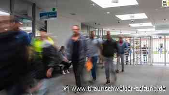 Hochzeit und Erlebnistour: Das erlebten VW-Werker im Urlaub