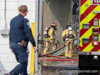Fire damages U-Haul storage lockers in northwest Edmonton