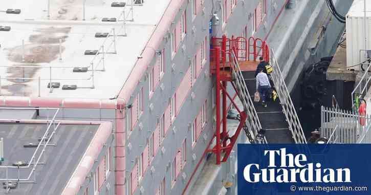 Legal reprieve for asylum seekers ordered to live on Dorset barge