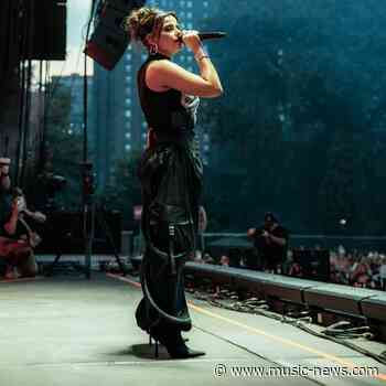Nelly Furtado joins Dom Dolla for surprise performance at Lollapalooza Chicago