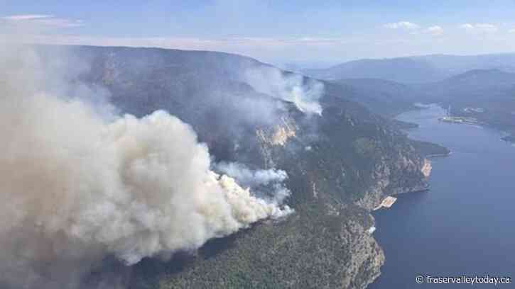 Wildfire prompts B.C. regional district to place 85 properties on evacuation alert