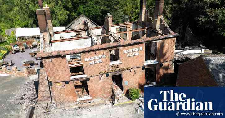 Britain’s ‘wonkiest pub’ collapses after being burnt out over weekend