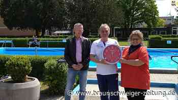 „Lichterfest“ im Freibad Remlingen