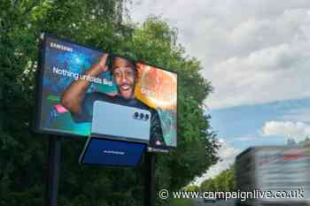 Samsung ‘unfolds’ its latest smartphone campaign with 3D OOH billboards