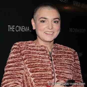 Sin&eacute;ad O'Connor's fans bid singer farewell during funeral procession
