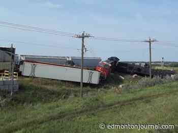 Train derailment west of Wainwright causes Tuesday traffic detour