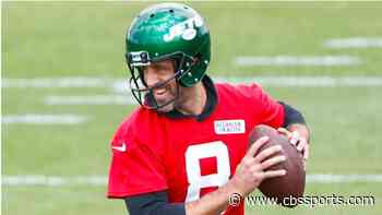Aaron Rodgers on 'Hard Knocks' tracker: New Jets QB draws high praise, teases Nathaniel Hackett in Episode 1