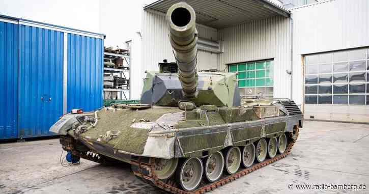 Weitere Leopard-Panzer werden für Ukraine aufbereitet