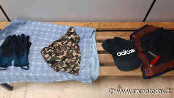 Ladri rumorosi svegliano il vicino, fermati con la refurtiva nel fagotto