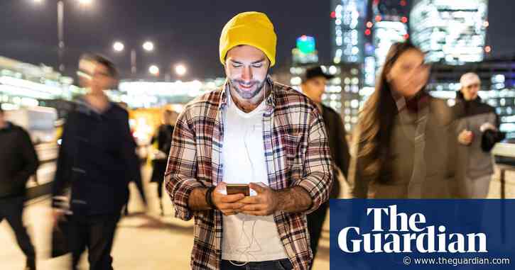 Google and Universal Music working on licensing voices for AI-generated songs