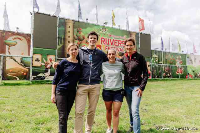 Welkom op het vakantiedorp van Rijvers Festival: organisatie pakt uit met rolschaatsbaan, hangmatten en vrije val