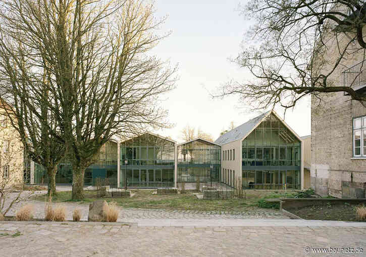 Lernlandschaft am Ufer der Schlei
 - Internatserweiterung von LH Architekten in Güby