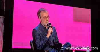 PayPal’s Real Stablecoin Strategy: It Wants to Earn Interest on Your Deposits