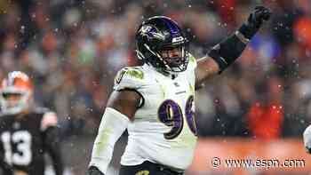 Ravens DE Washington signs 3-year extension