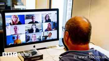 Zoom orders workers back to the office