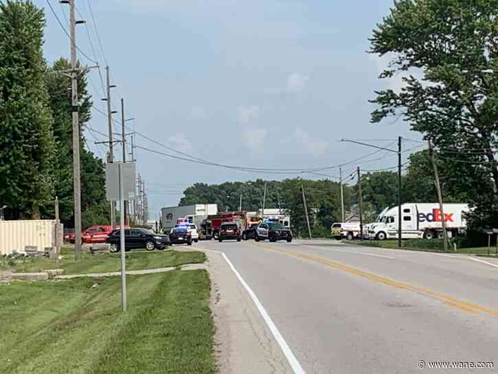 3 critical after semi, car crash at New Haven intersection