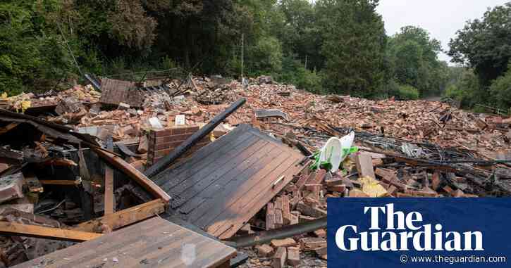 Staffordshire police treating fire at Crooked House pub as arson