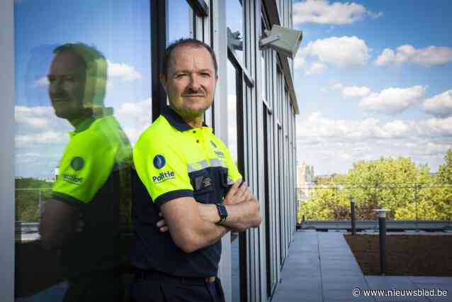 Korpschef Serge kwam 20 jaar geleden uit de kast: “De opener van het nieuws: dat kun je je nog moeilijk voorstellen”