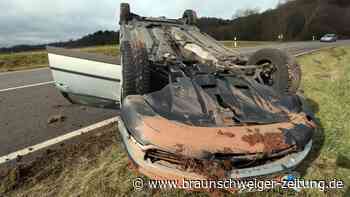 Peine: 38-Jährige Autofahrerin überschlägt sich und wird verletzt