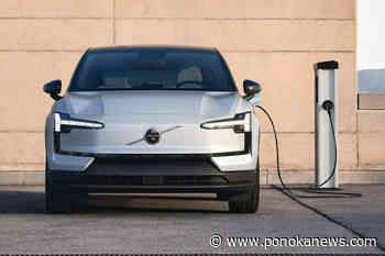 Compact 2025 Volvo EX30 is smooth, but the price might be its most interesting feature