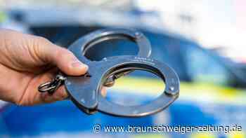 Helmstedter baut Unfall mit 2,07 Promille und leistet Widerstand