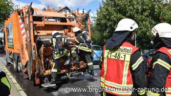 Feuerwehr-Einsatz in Wolfenbüttel: Rauch aus Müllwagen