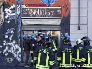 Gli anarchici occupano un giardino a Firenze: "Il Pd prenda posizione"
