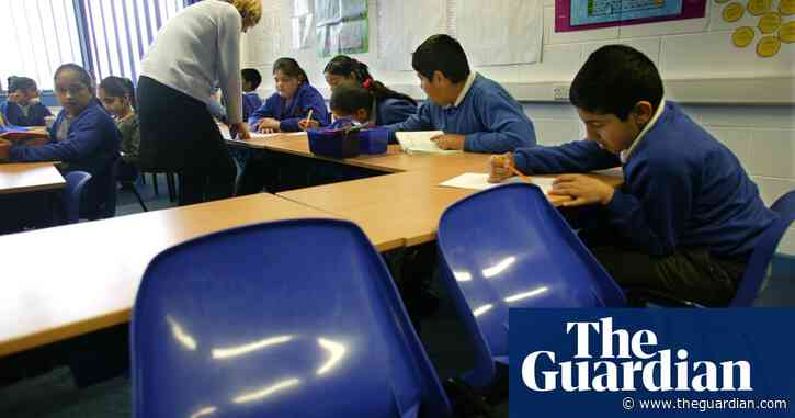 ‘More to be done’ to bring down school absences, says education secretary