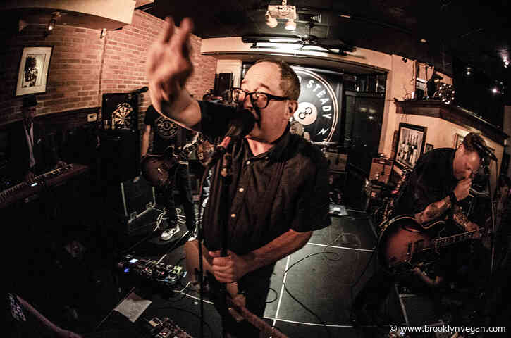 The Hold Steady played “Shine a Light” benefit on Long Island (pics)