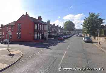 Teenager taken to hospital after stabbing on street in Oxton