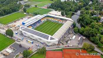 Hier bittet der FCC Jena die alte Dame zum Tanz