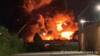 Toronto firefighters expect to be on scene of massive industrial fire for next few days