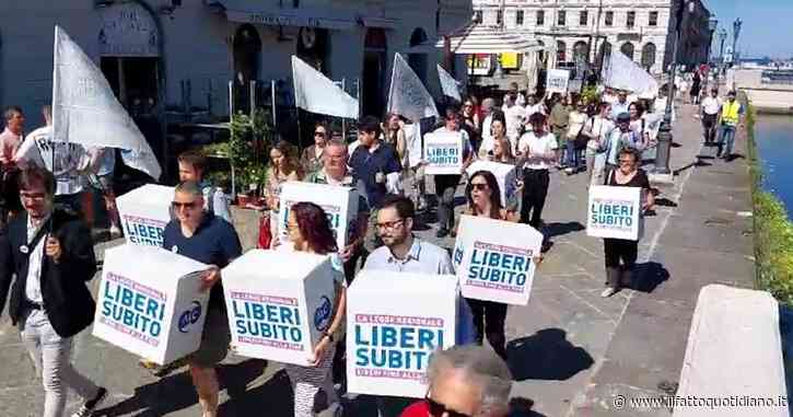 Suicidio assistito, l’Associazione Coscioni consegna alla regione Friuli Venezia Giulia oltre 8000 firme: “Ora si discuta la legge”