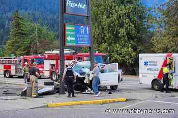 Emergency responders attended early-morning crash in Hope