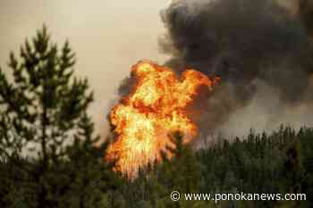 Federal officials to provide wildfire update amid devastating season