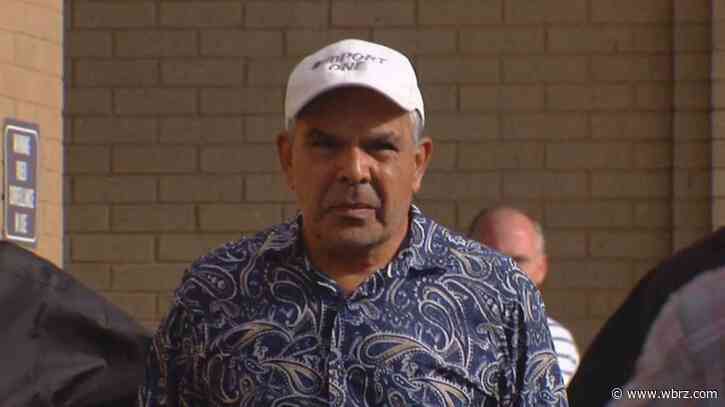 Son of slain woman gives emotional testimony at his father's long-awaited trial in Baton Rouge