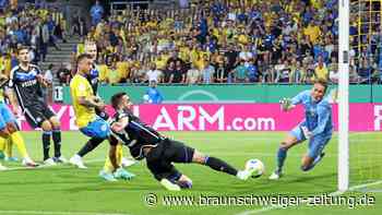 1:3 gegen Schalke: Eintracht Braunschweig raus mit Applaus