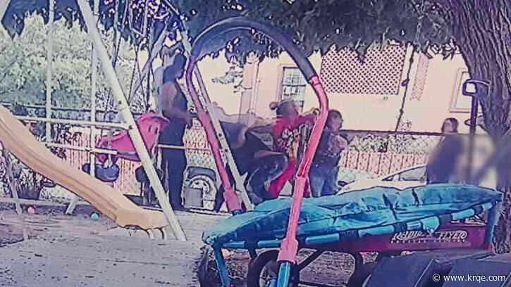 VIDEO: Albuquerque neighbors get into physical fight over turkey in wrong yard