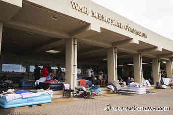 Hawaii governor says residents will be able to return to Lahaina today