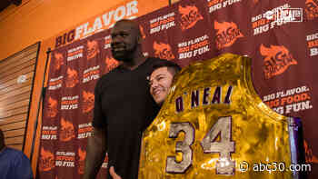Shaq brings the excitement in surprise visit at Big Chicken