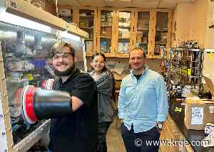 NMSU chemistry professor receives award from US Department of Energy