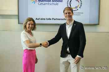 Lehrer startet Job in unruhigen Zeiten