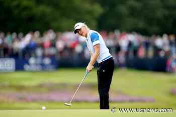 Vu and Hull Take Advantage of Ewing's Collapse to Share 3rd-Round Lead at Women's British Open