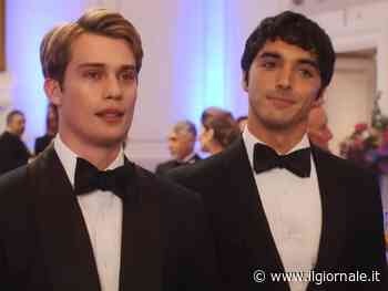 Rosso, bianco e sangue blu, la commedia che non c'era 