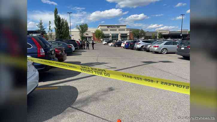 Person killed in shooting in parking lot at Market Mall in Calgary