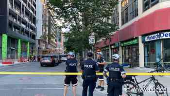 2 people shot in downtown Toronto, 1 in life-threatening condition