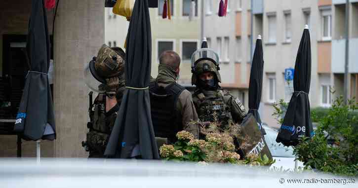 Räuberische Erpressung? SEK durchsucht Wohnung in Nürnberg