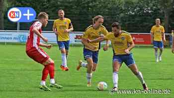 Fußball: SV Todesfelde brennt gegen TSV Bordesholm Torfeuerwerk ab
